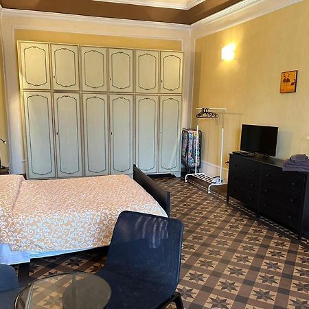 מלון פונטרמולי Casa Cavour מראה חיצוני תמונה